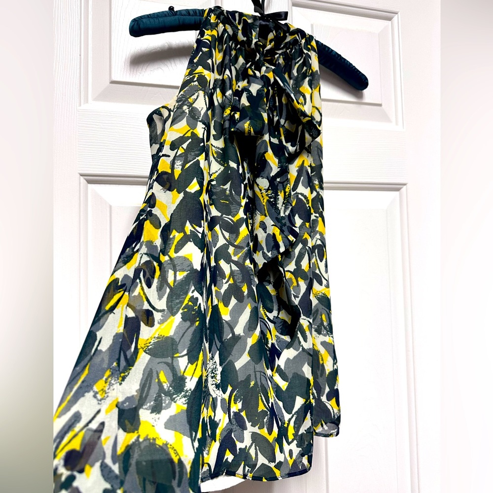 Banana Republic Tie Neck Lined Tank Size XS